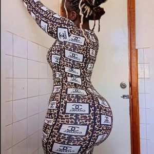 Dela